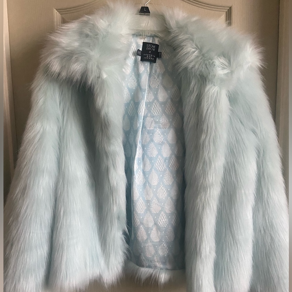 STONE ROW FUR JACKET BARELY WORN XS SIZE 8